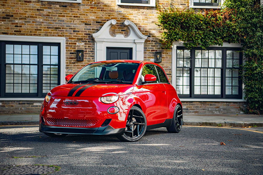 FIAT 500e Complete Exterior Package by Kahn Design - Designio - Coupe - w/ 18" Black Wheels 